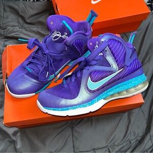 Nike LeBron 9 Summit Lake Hornets Size 7